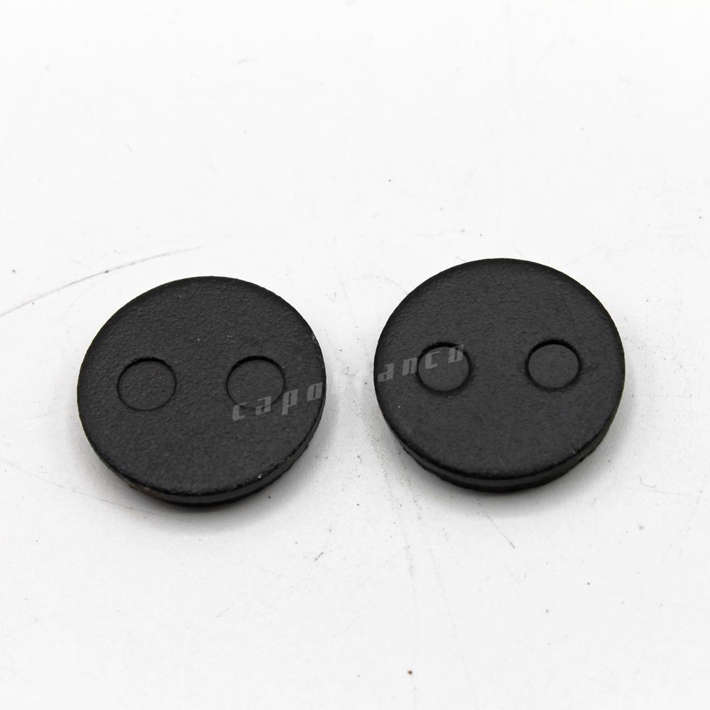 Round pads for disc brake caliper